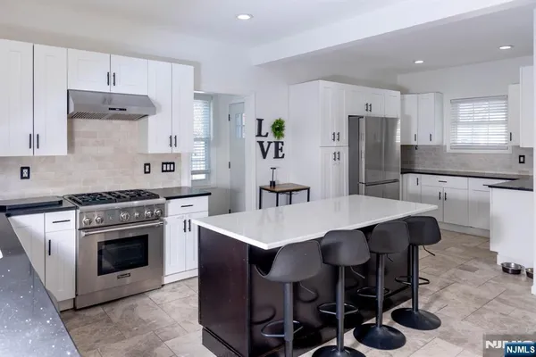 $779,000 | 126 Ridge Avenue, Bloomfield, NJ 07003