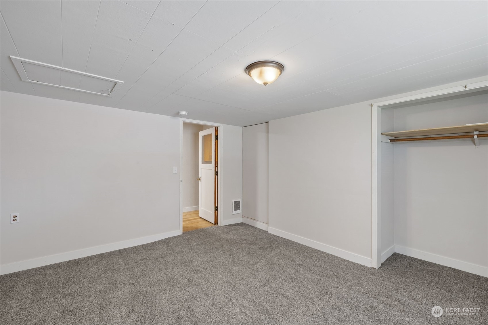 17 Fern Road Everett, WA 98203 - Photo 15 of 24 a view of an empty room