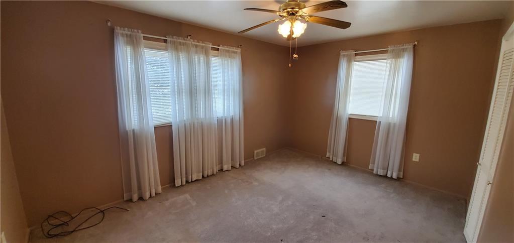 205 Concord Circle Road Beaver Falls, PA 15010 - Photo 14 of 25 Gallery Image 14