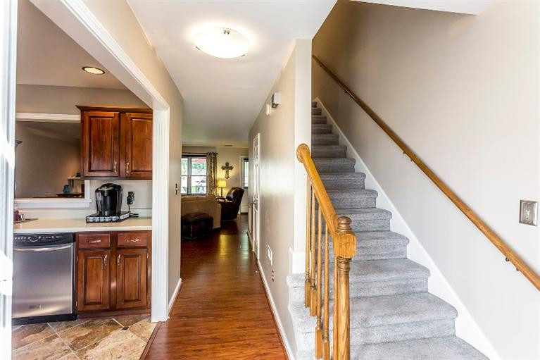 571 Squires Road Lexington, KY 40515 - Photo 3 of 20 Photo 3