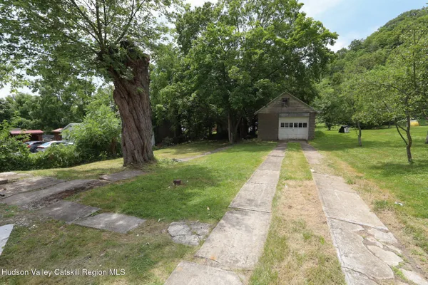 $2,500 | 16 Maple Street, Catskill, NY 12414