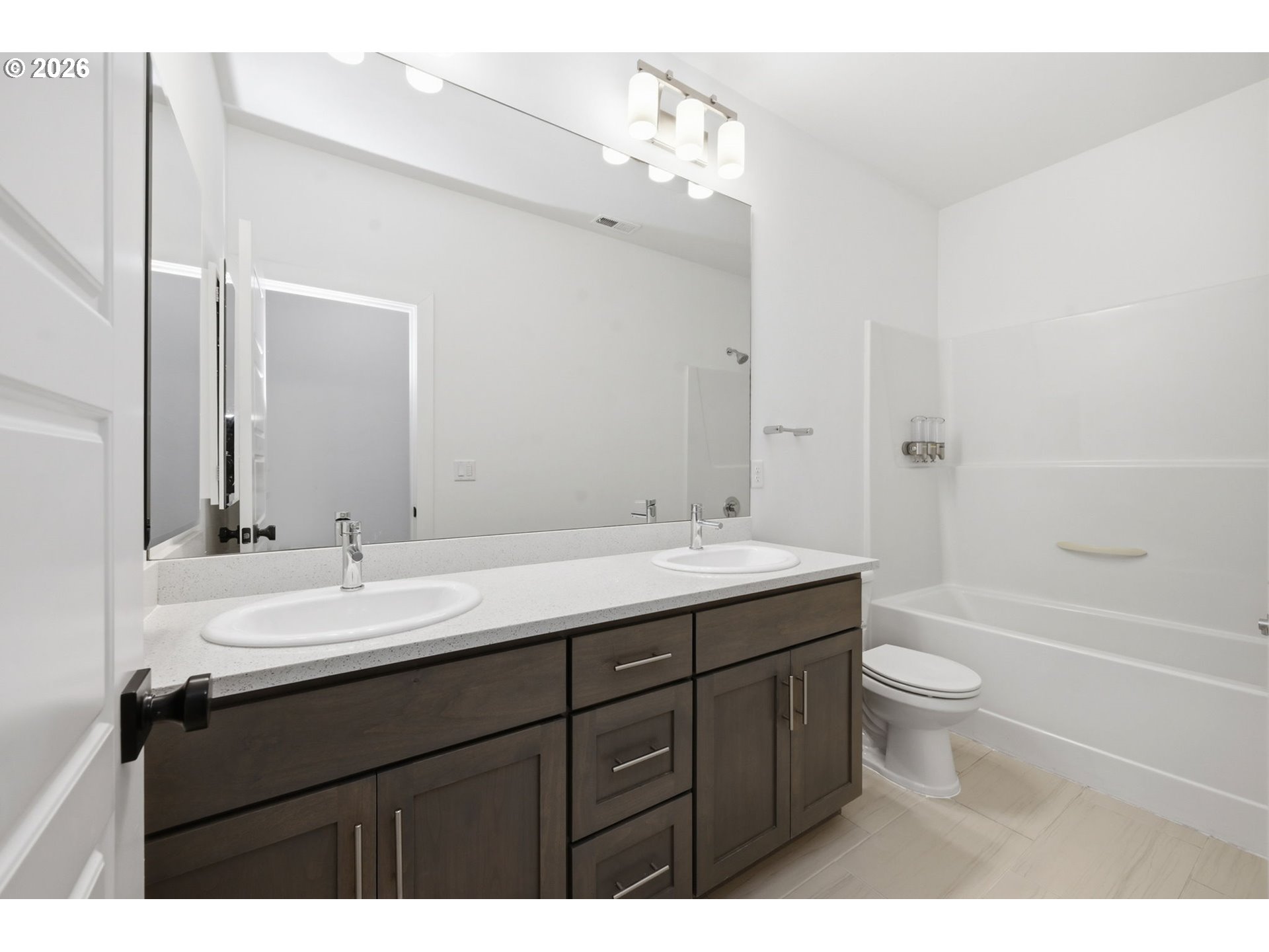 2361 Rollie Loop Eugene, OR 97405 - Photo 32 of 45 Bathroom