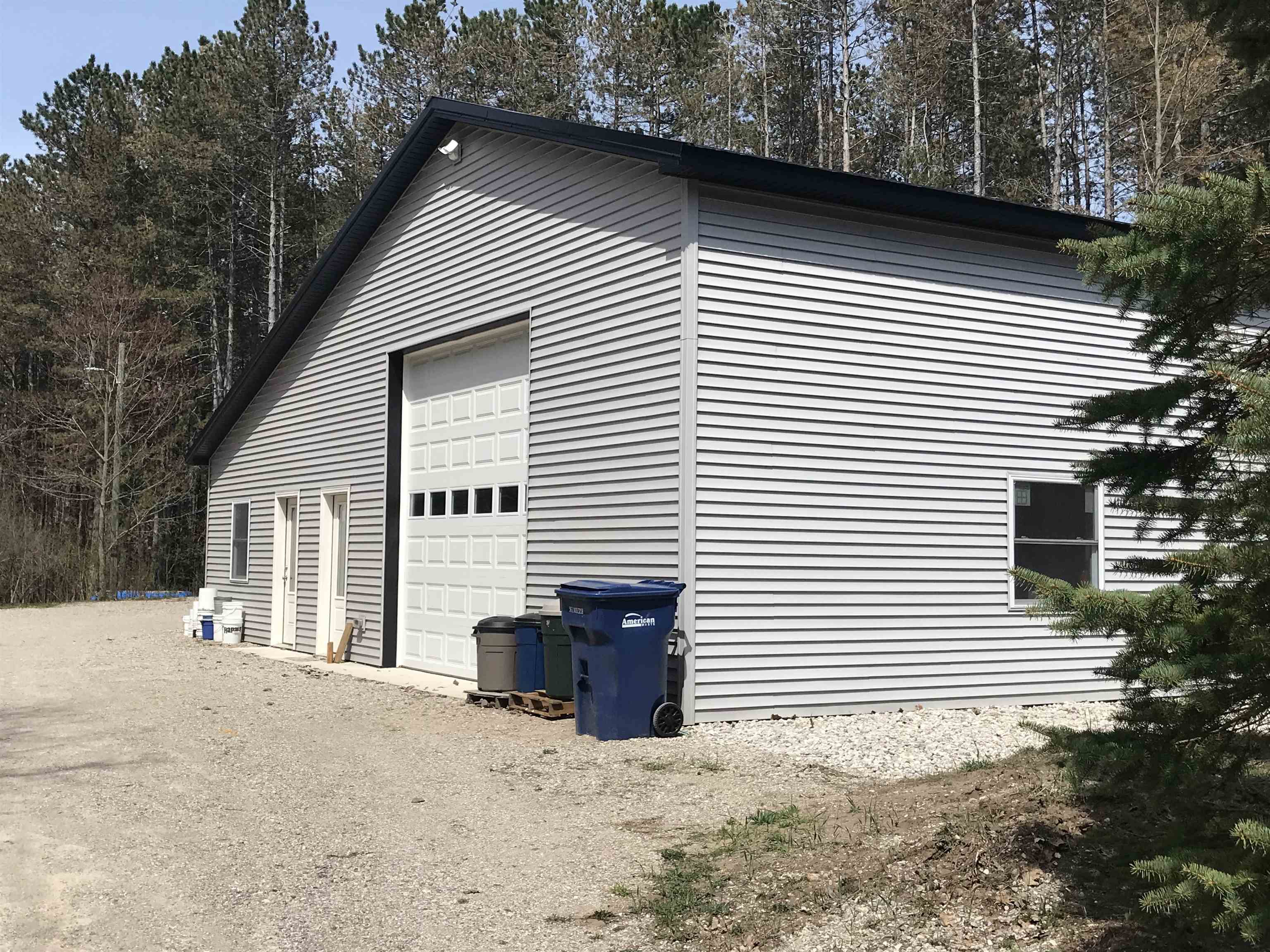 20364 Cedar Run Road Traverse City, MI 49684 - Photo 34 of 41 1899488-33.JPG