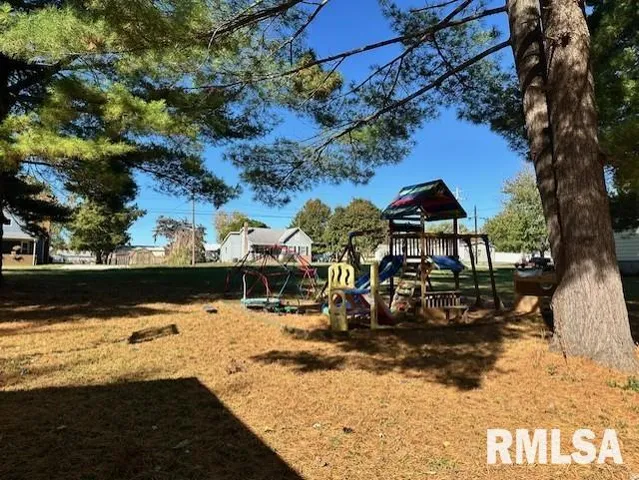 $99,000 | 430 Centennial Street, White Hall, IL 62092