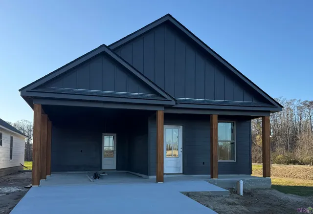 $289,000 | 12864 St Lucia Drive, Maurepas, LA 70449