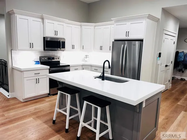 $539,000 | 818 East 1475 North, Shelley, ID 83274