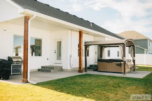 $539,000 | 818 East 1475 North, Shelley, ID 83274