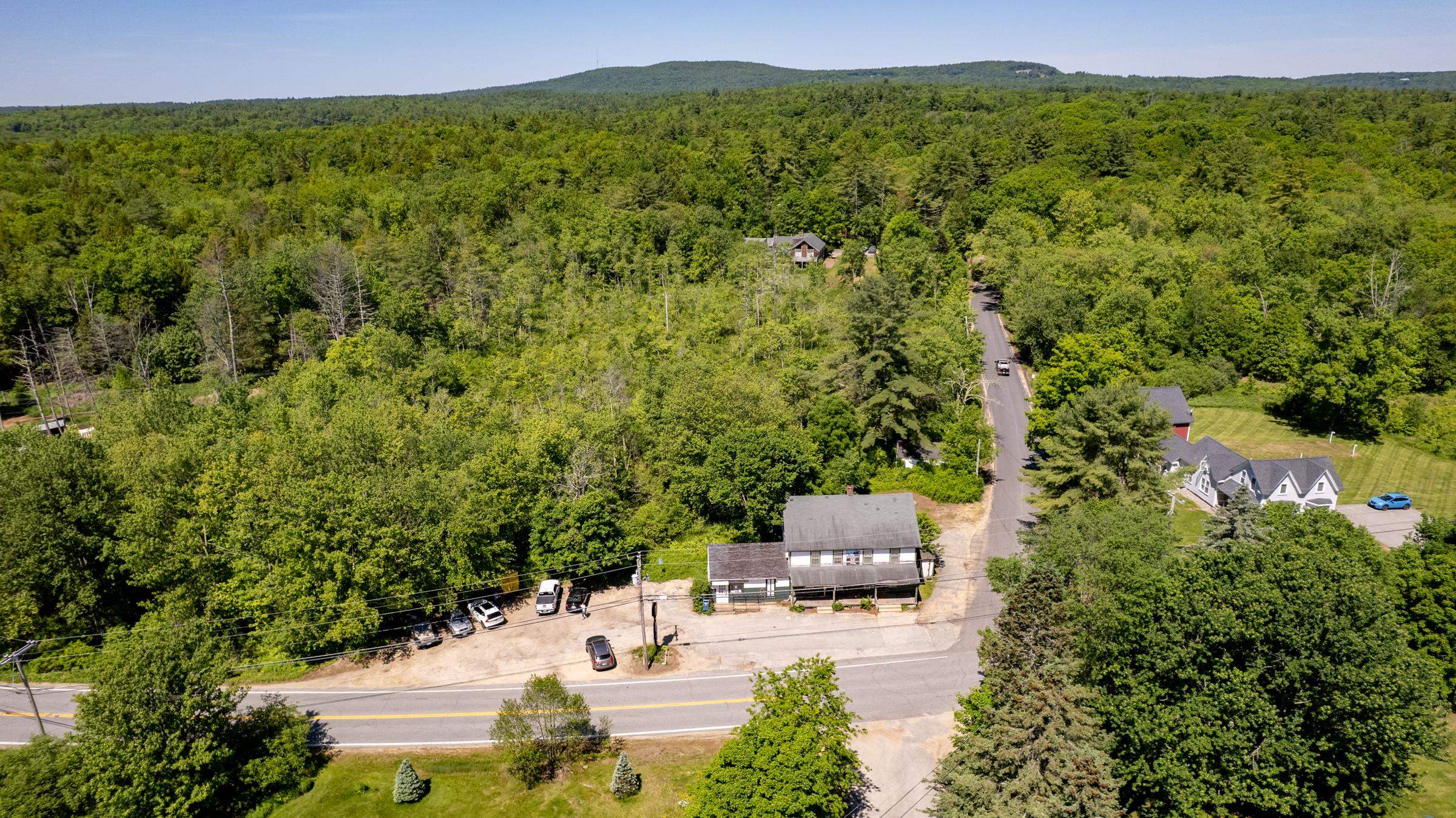 368 Stage Road Nottingham, NH 03290 - Photo 27 of 31