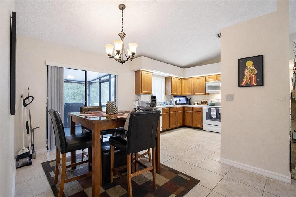 836 Alpine Court Kissimmee, FL 34758 - Photo 6 of 21