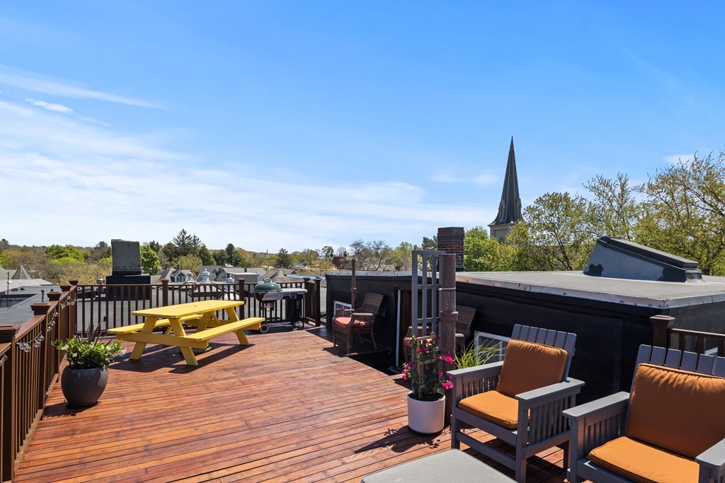 15 Grovenor Road, Unit 3 Boston, MA 02130 - Photo 17 of 22