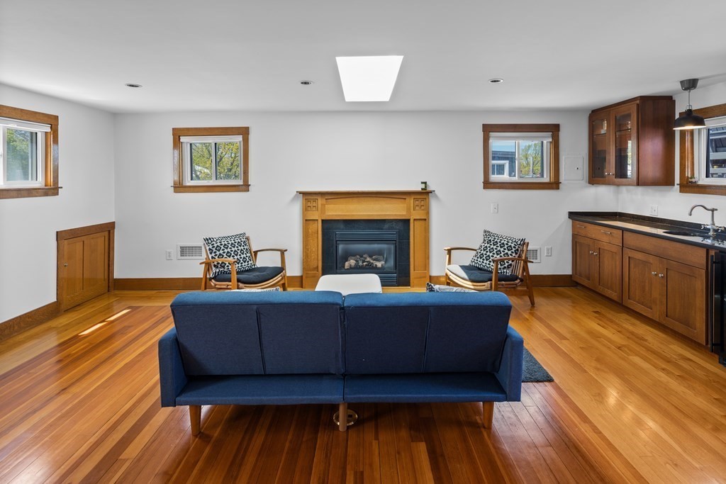 15 Grovenor Road, Unit 3 Boston, MA 02130 - Photo 5 of 22