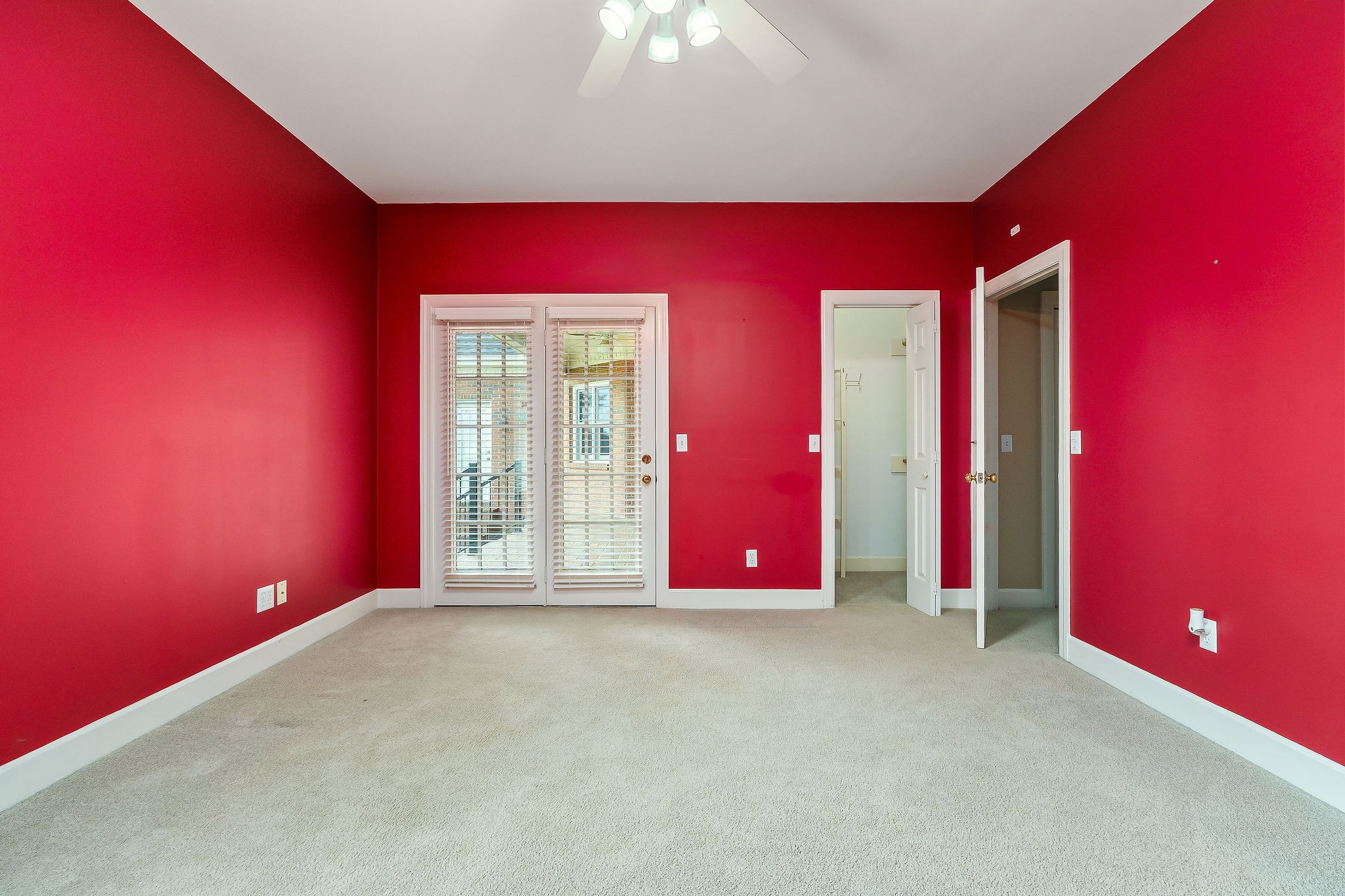 328 Riley Avenue Smithville, TN 37166 - Photo 27 of 40 a view of empty room with window