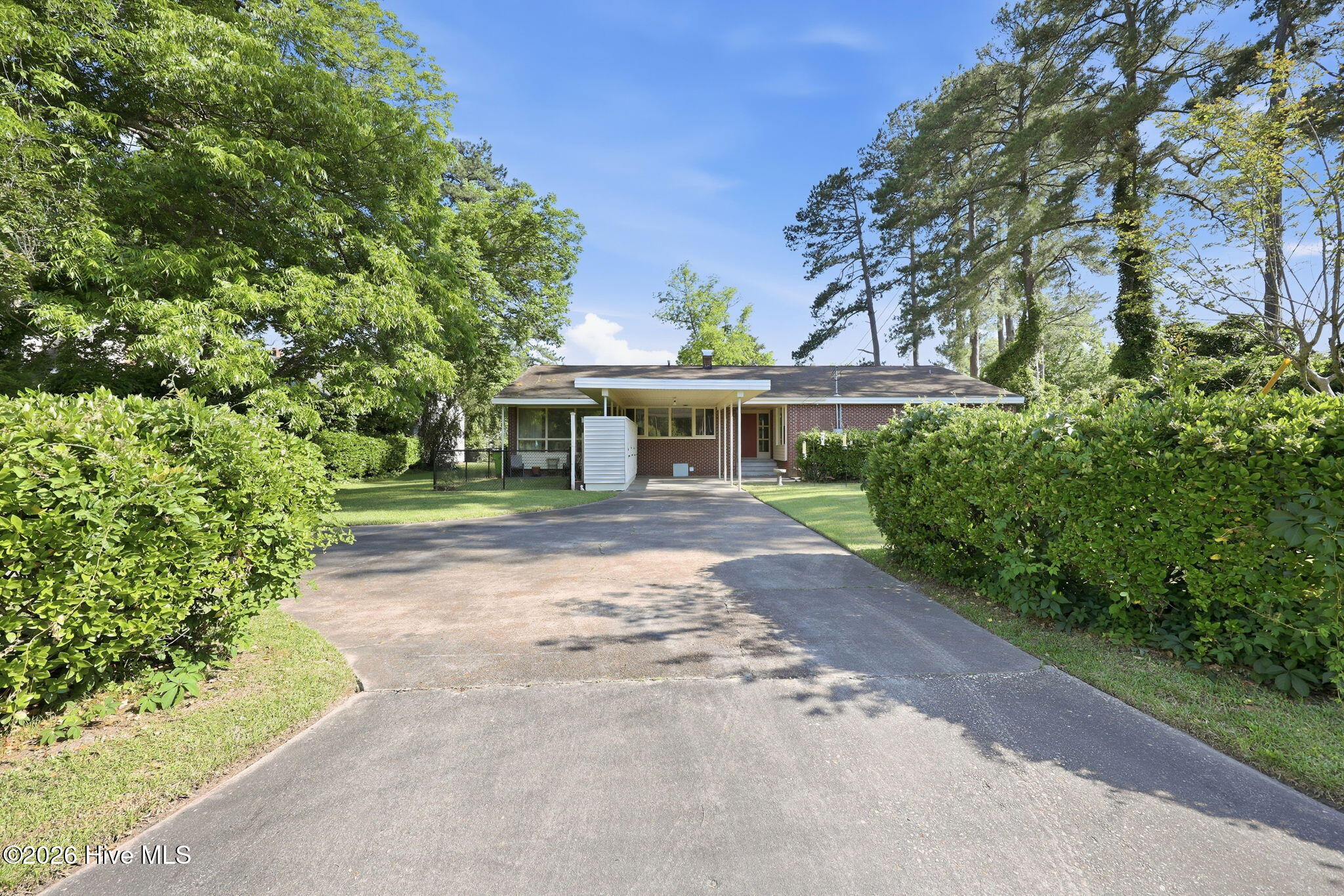 1608 Rhem Avenue New Bern, NC 28560 - Photo 40 of 51 40-web-or-mls-0C0A7159