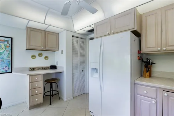 $4,500 | 1100 8th Avenue South, Unit 209C, Naples, FL 34102