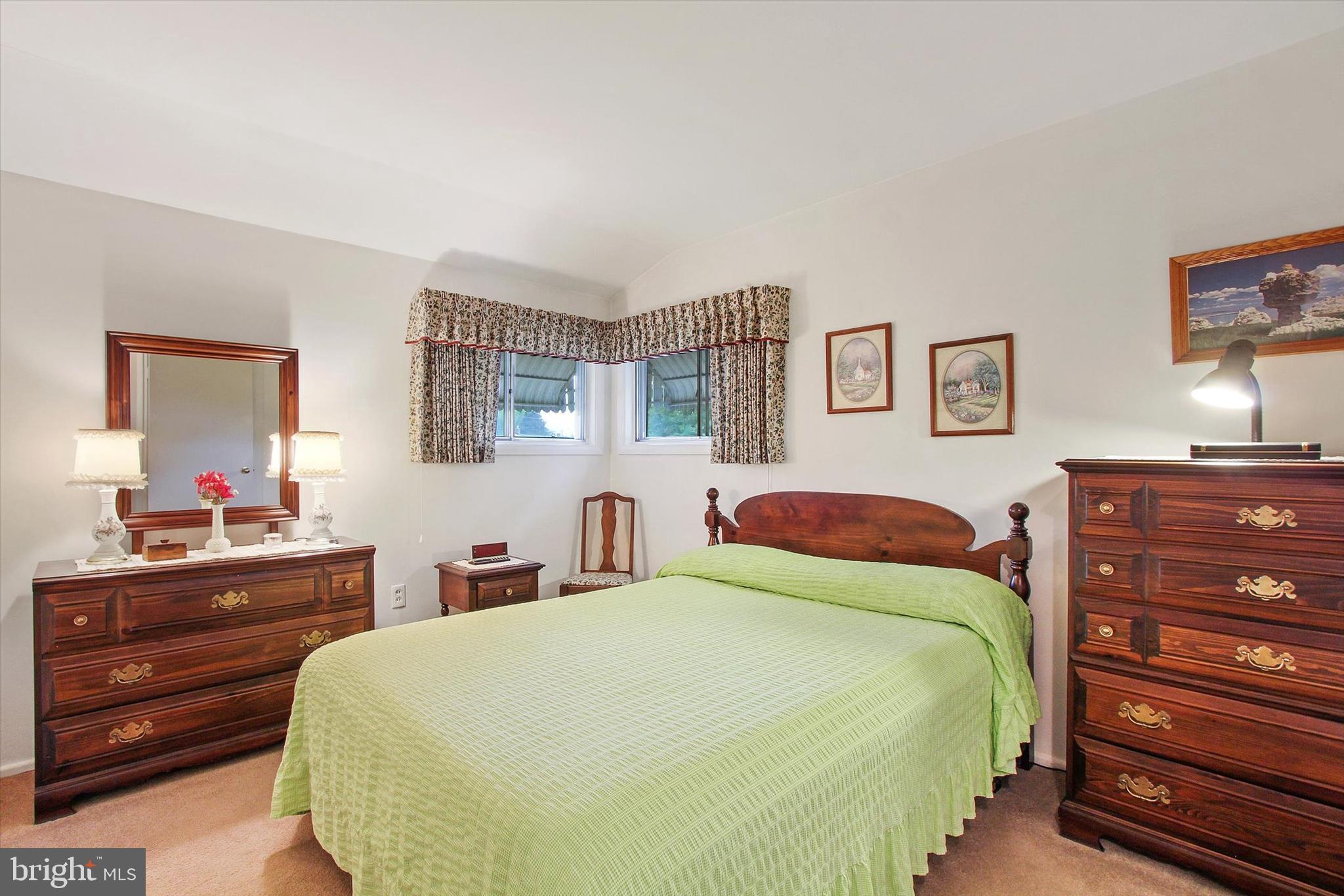 837 Gunnison Road York, PA 17404 - Photo 13 of 26