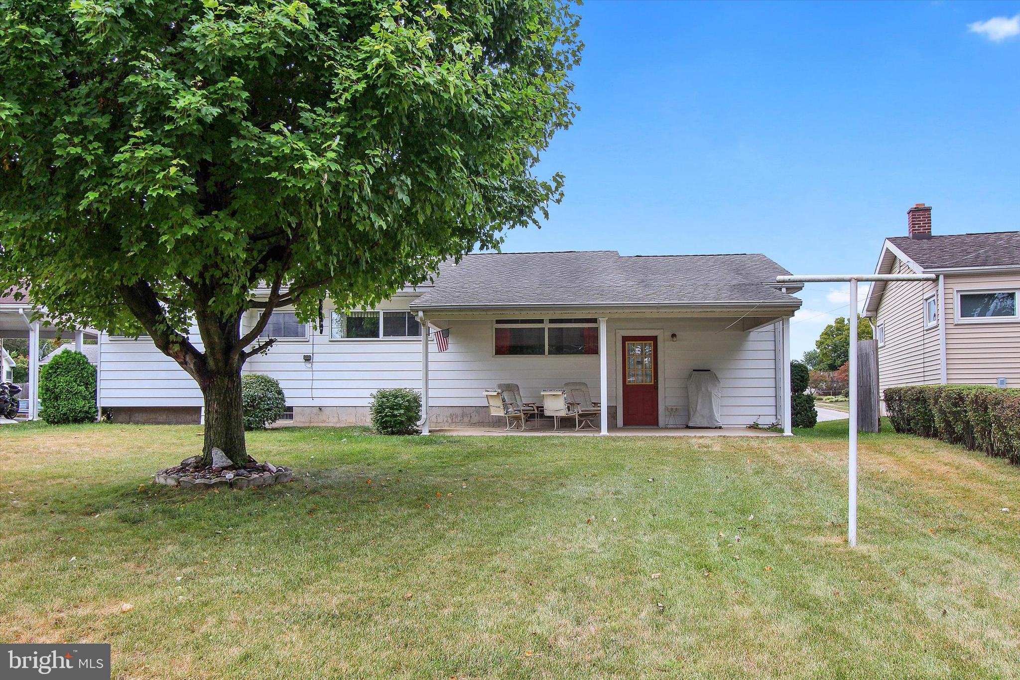 837 Gunnison Road York, PA 17404 - Photo 24 of 26