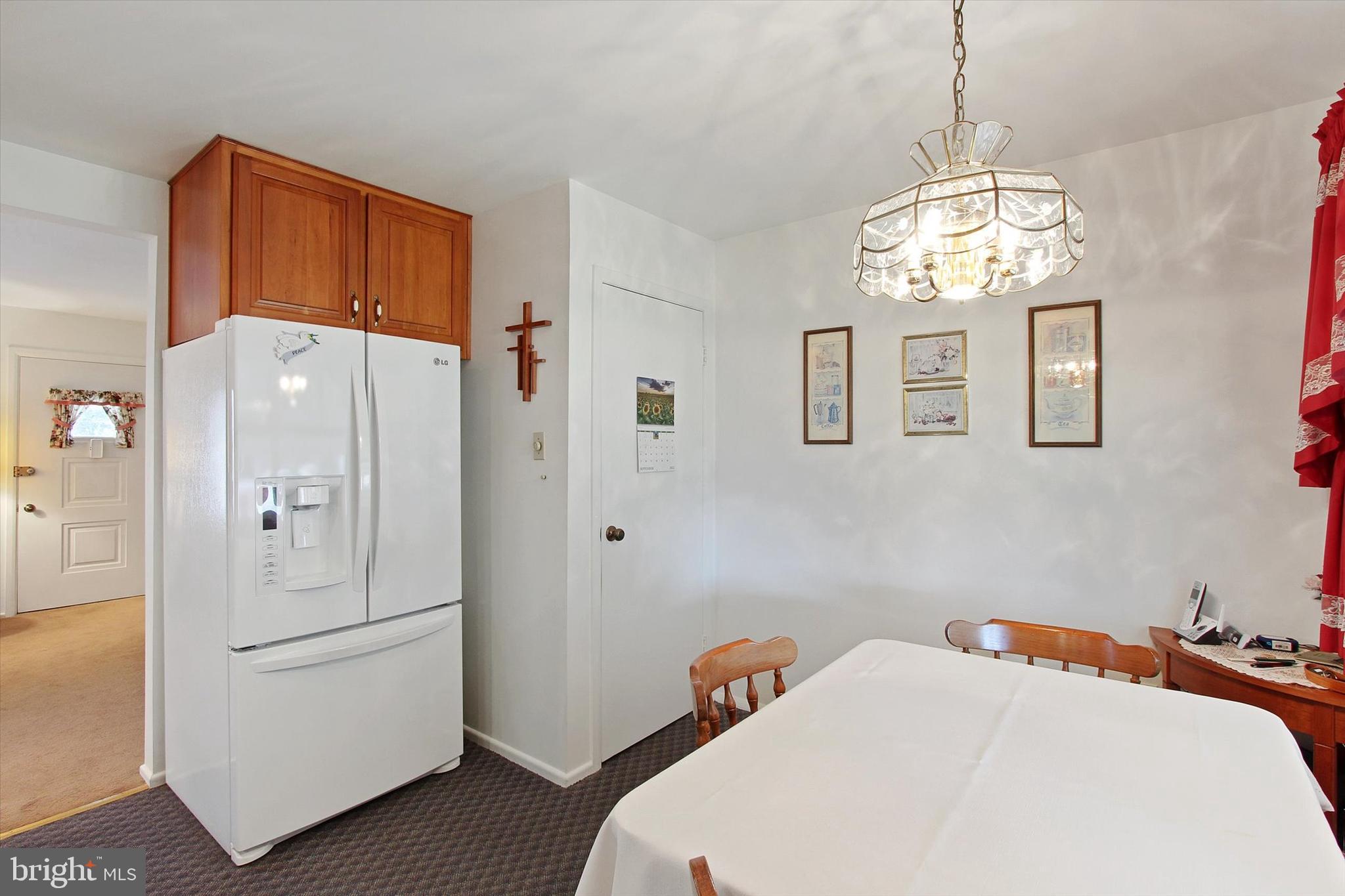 837 Gunnison Road York, PA 17404 - Photo 7 of 26