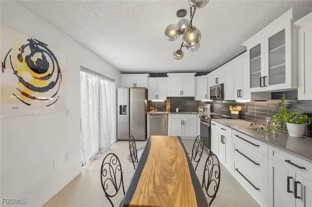 $175,000 | 5235 Cedarbend Drive, Unit 4, Fort Myers, FL 33919