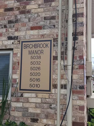 a picture of a door of the building