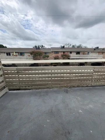 $1,695 | 5032 Matilda Street, Unit 218, Dallas, TX 75206