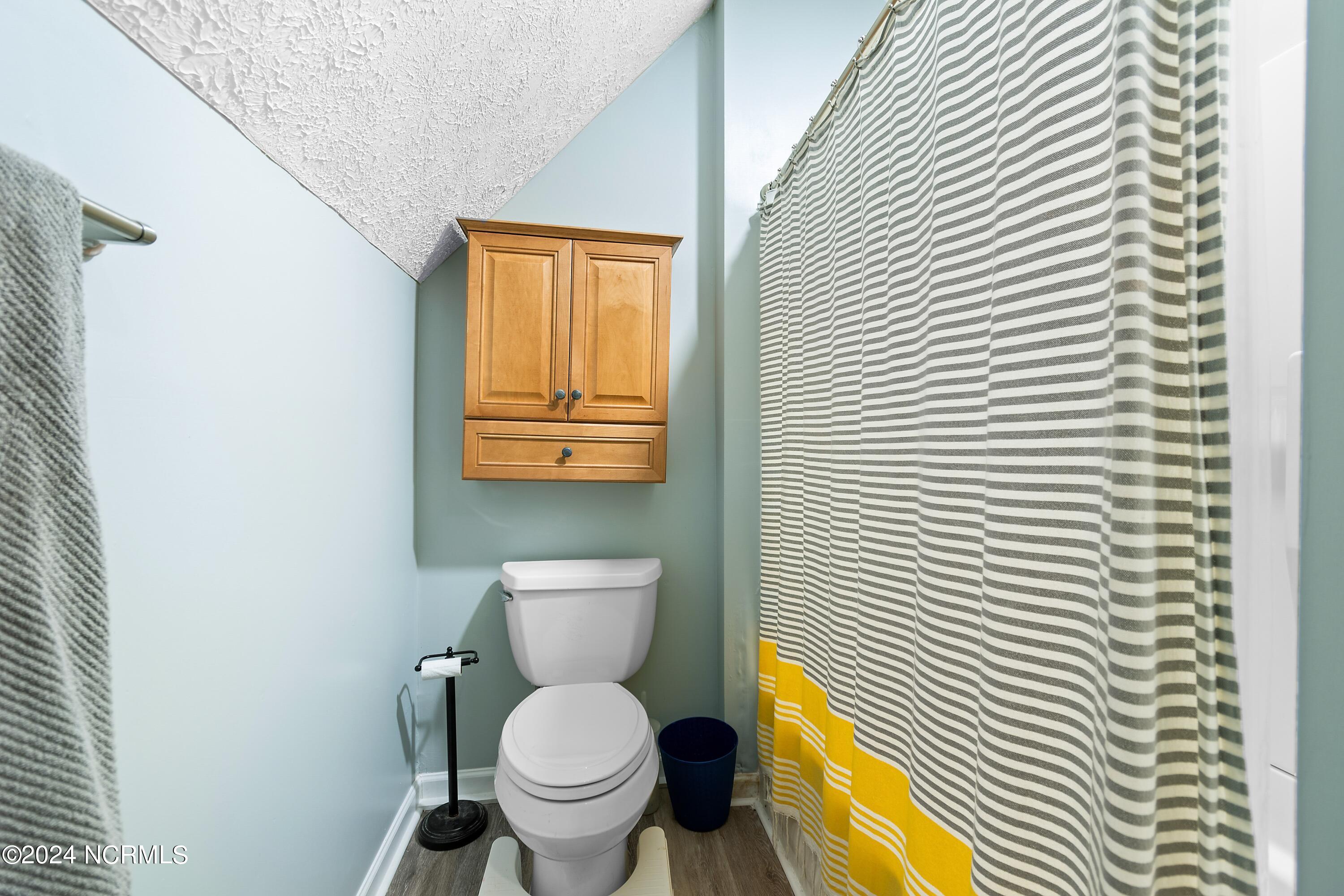1736 Maco Road Northeast Leland, NC 28451 - Photo 34 of 52 Guest Tub/Shower Combo