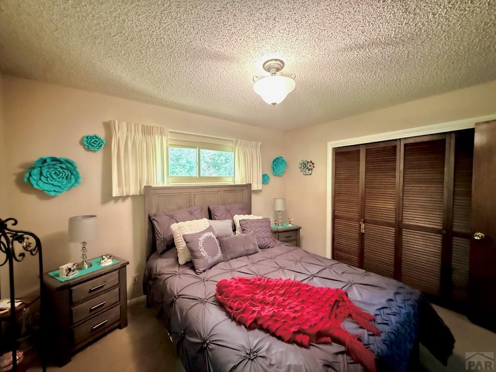 2209 Hillside Road Pueblo, CO 81006 - Photo 27 of 54