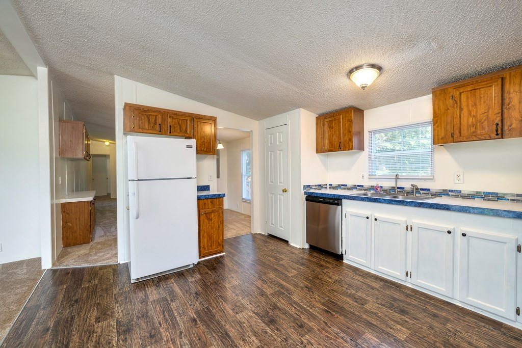 5615 OakHill Road Sumter, SC 29154 - Photo 14 of 39