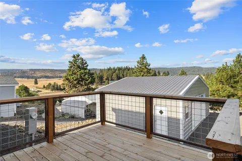 $359,950 | 651 Highline Loop, Cle Elum, WA 98922