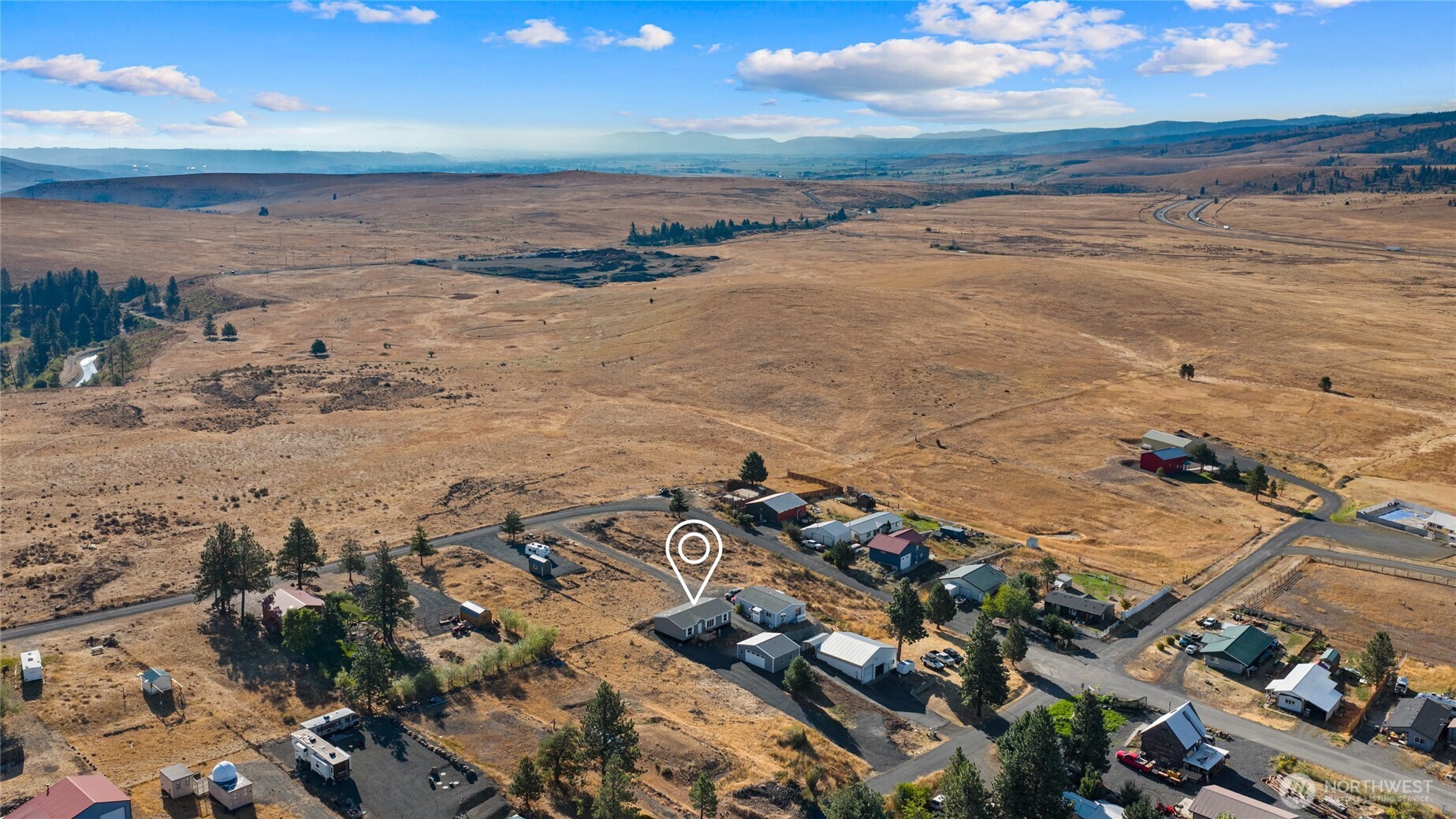 651 Highline Loop Cle Elum, WA 98922 - Photo 30 of 33 a view of an ocean beach