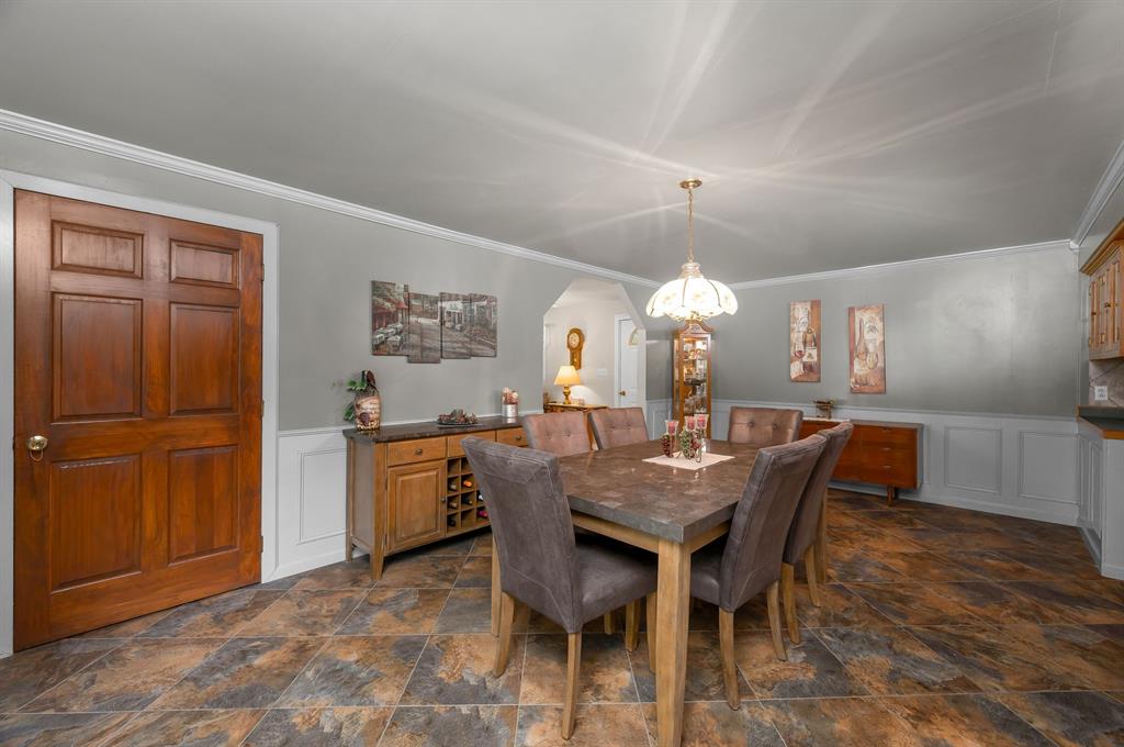 202 Quail Road Evans City, PA 16033 - Photo 11 of 39 Gallery Image 11