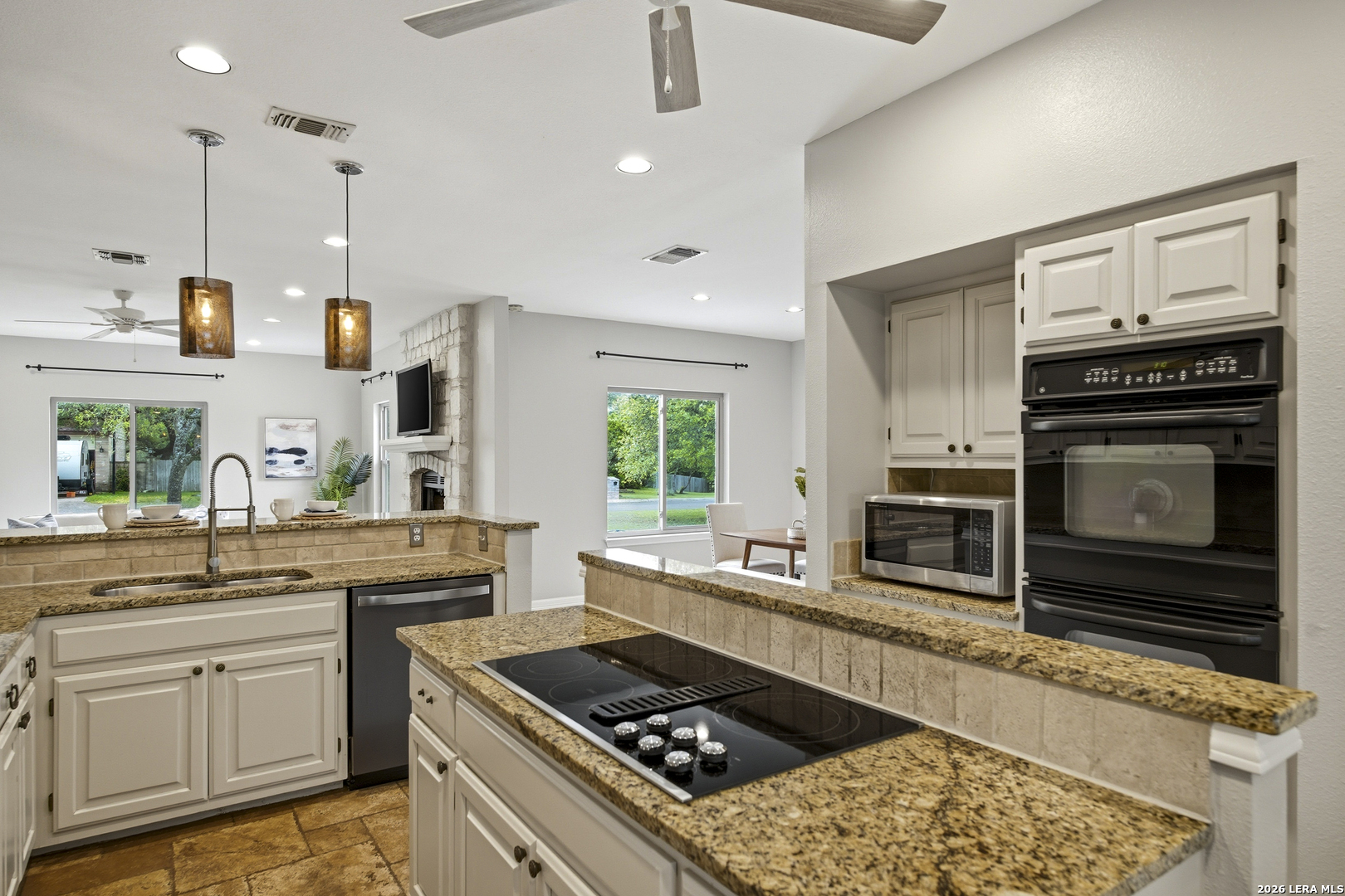 29756 Cojak Circle Fair Oaks Ranch, TX 78015 - Photo 13 of 34