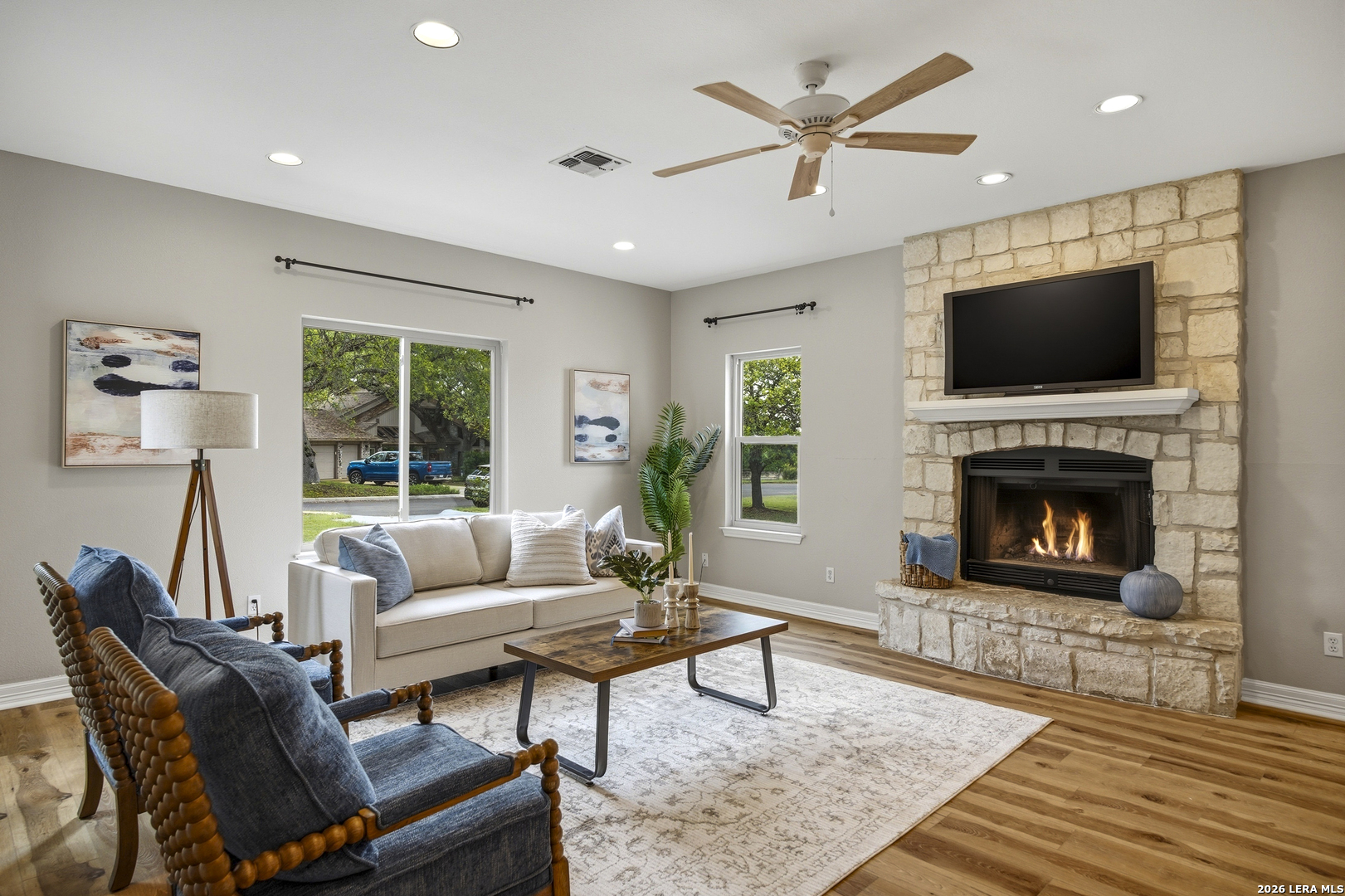 29756 Cojak Circle Fair Oaks Ranch, TX 78015 - Photo 4 of 34