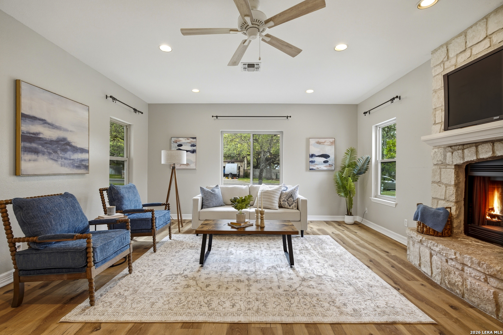 29756 Cojak Circle Fair Oaks Ranch, TX 78015 - Photo 5 of 34