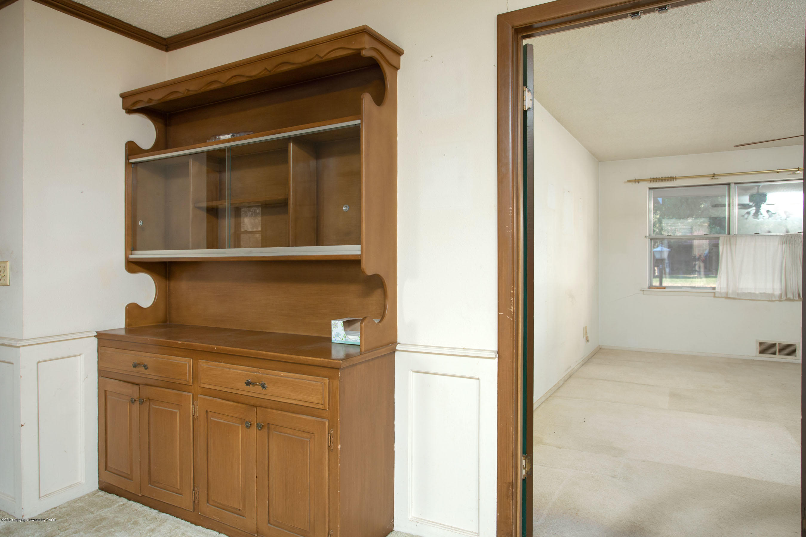 7110 Calumet Road Amarillo, TX 79106 - Photo 6 of 23 Built-ins