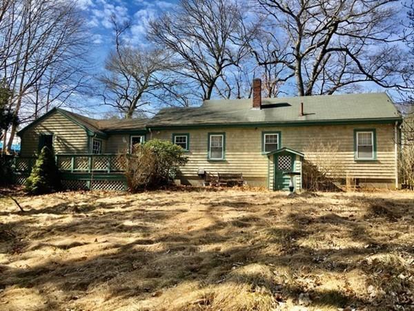 216 Cross Road Dartmouth, MA 02747 - Photo 3 of 26 Gallery Image 3