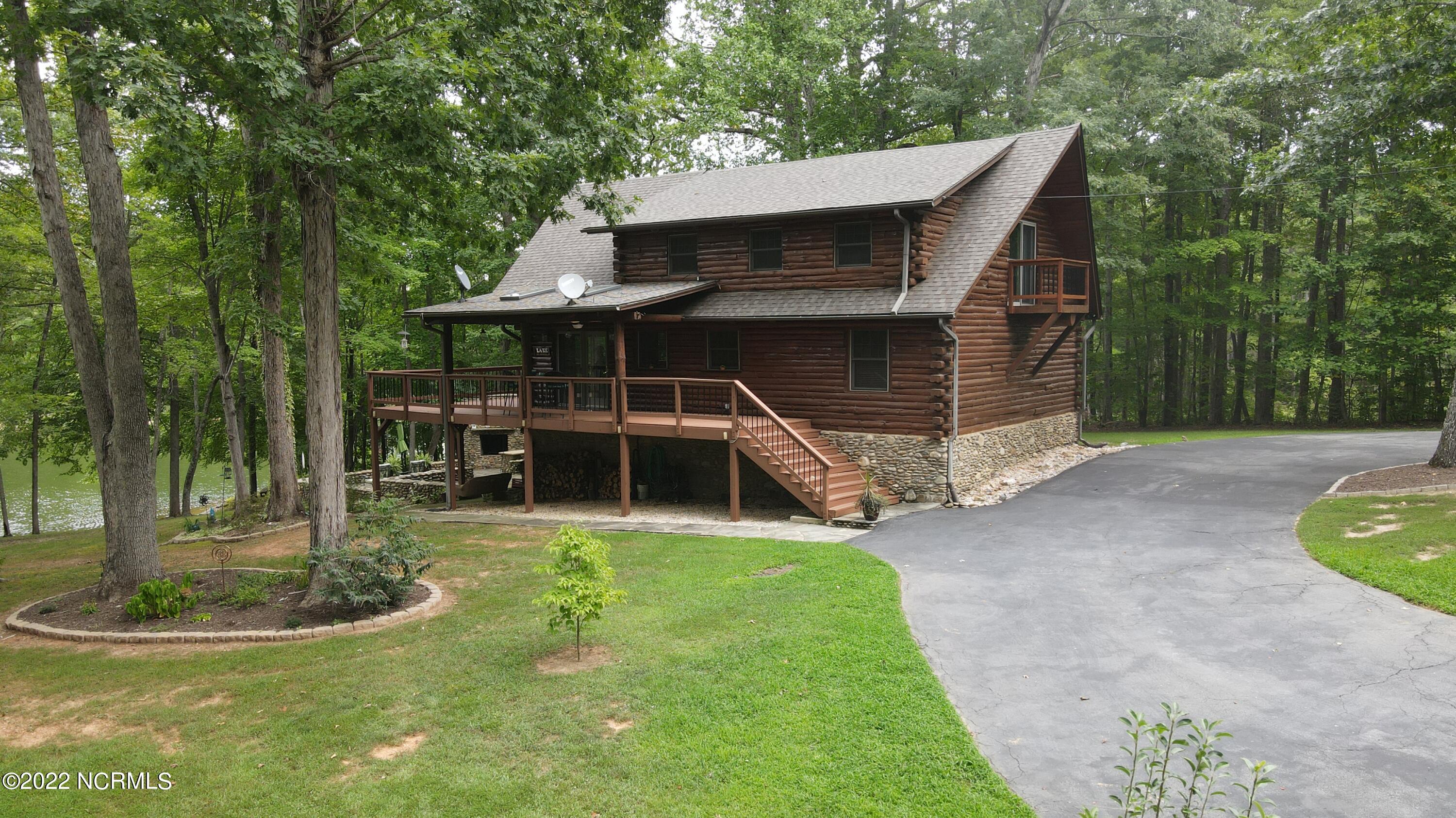 256 Shady Oak Road Roxboro, NC 27574 - Photo 1 of 1 Main House