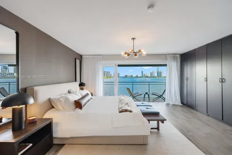 $1,397,000 | 3927 Northeast 171 Street, Unit C, North Miami Beach, FL 33160