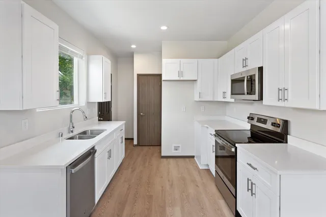 $340,000 | 10806 East Augusta Avenue, Spokane, WA 99206