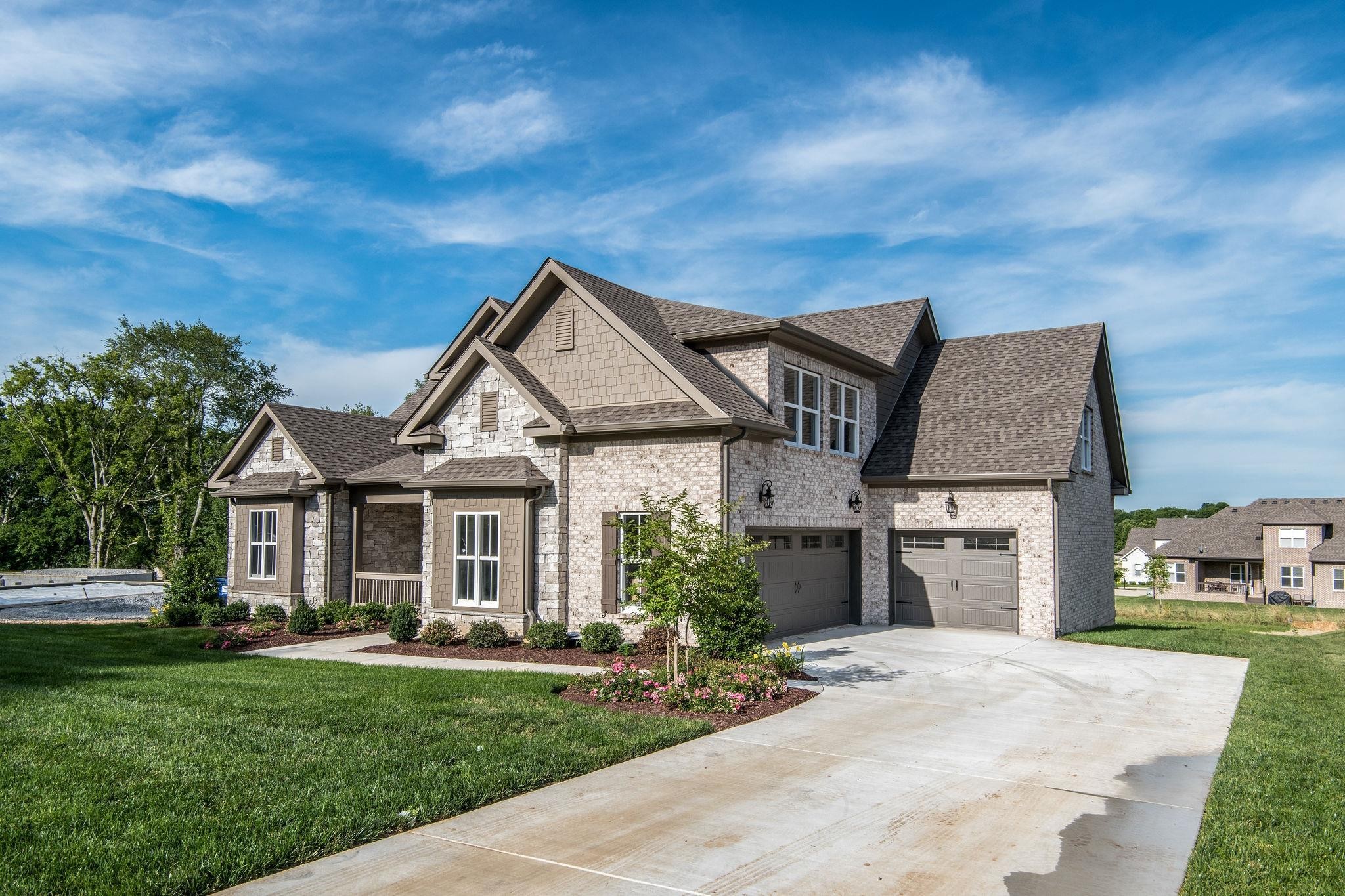 2039 Imagine Cir Spring Hill Spring Hill, TN 37174 - Photo 3 of 27 Gallery Image 3
