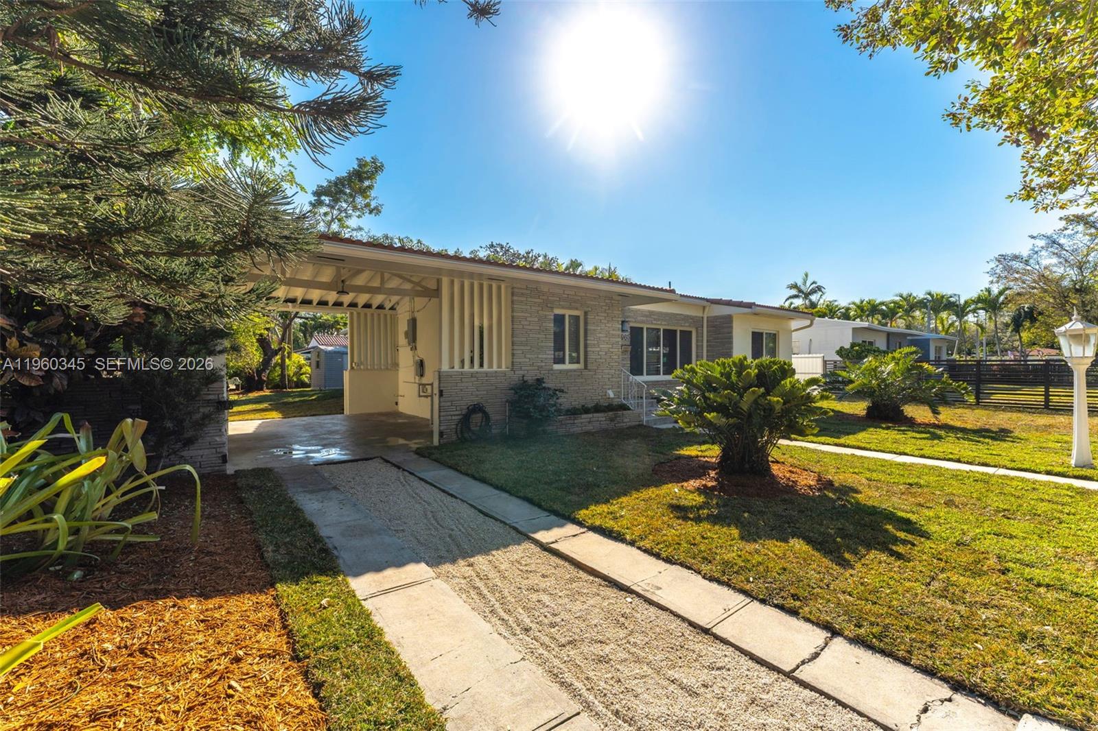 3965 Southwest 60th Court Miami, FL 33155 - Photo 3 of 39