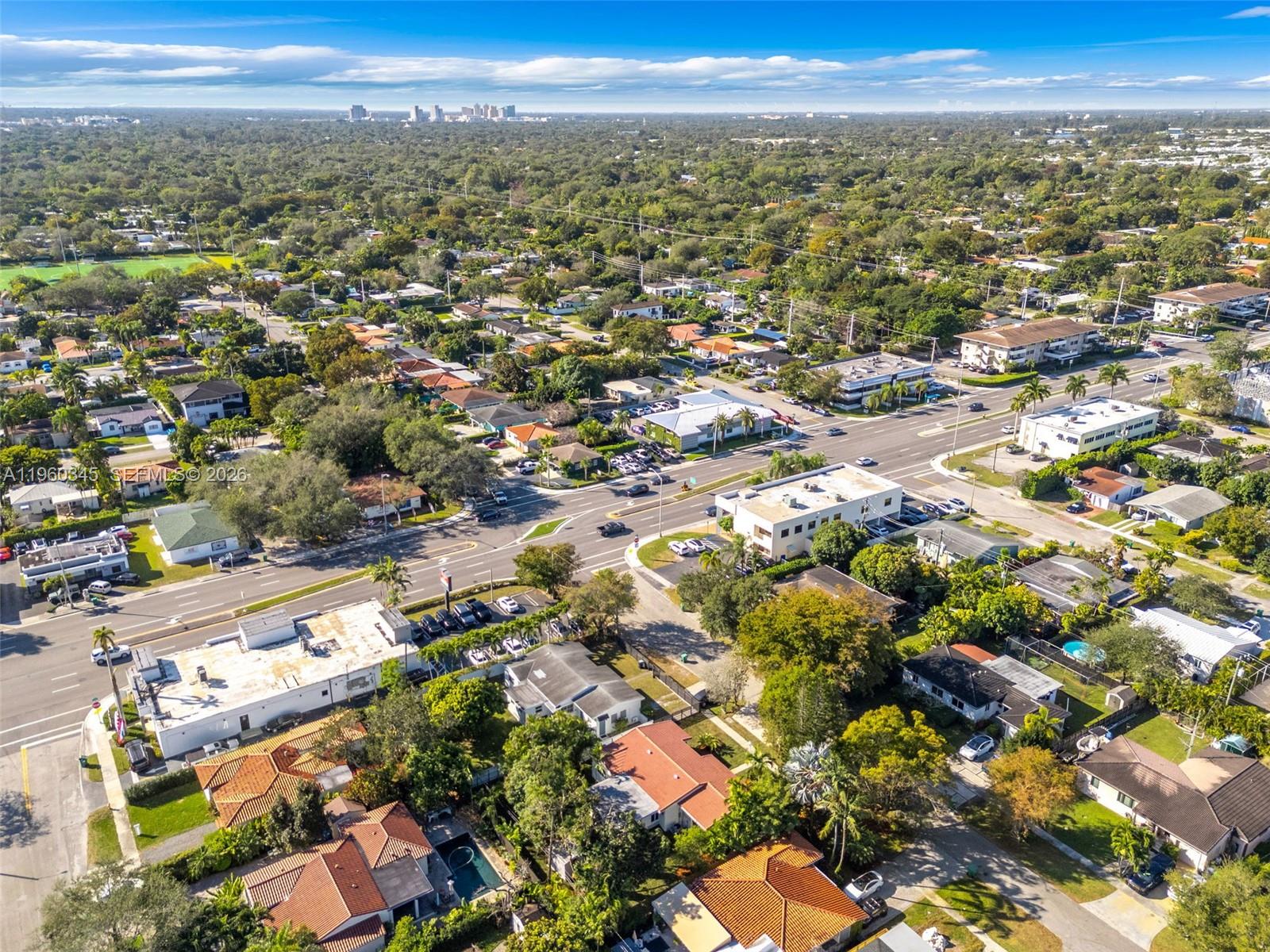 3965 Southwest 60th Court Miami, FL 33155 - Photo 32 of 39