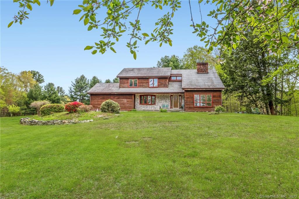 613 Redding Road Redding, CT 06896 - Photo 1 of 1