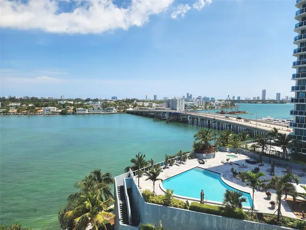 $2,450 | 1865 79th Street Causeway, Unit 9E, North Bay Village, FL 33141