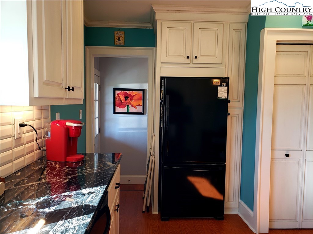 250 Orchard Street Boone, NC 28607 - Photo 7 of 31 Gallery Image 7