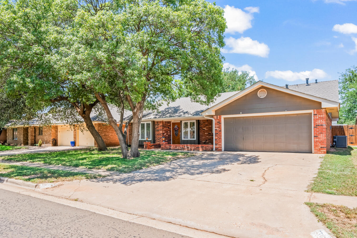 5710 89th Street Lubbock, TX 79424 - Photo 1 of 14 5710 89th St-34