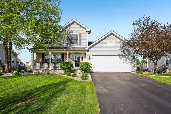 $424,900 | 1407 Autumn Ridge Road, Sandwich, IL 60548