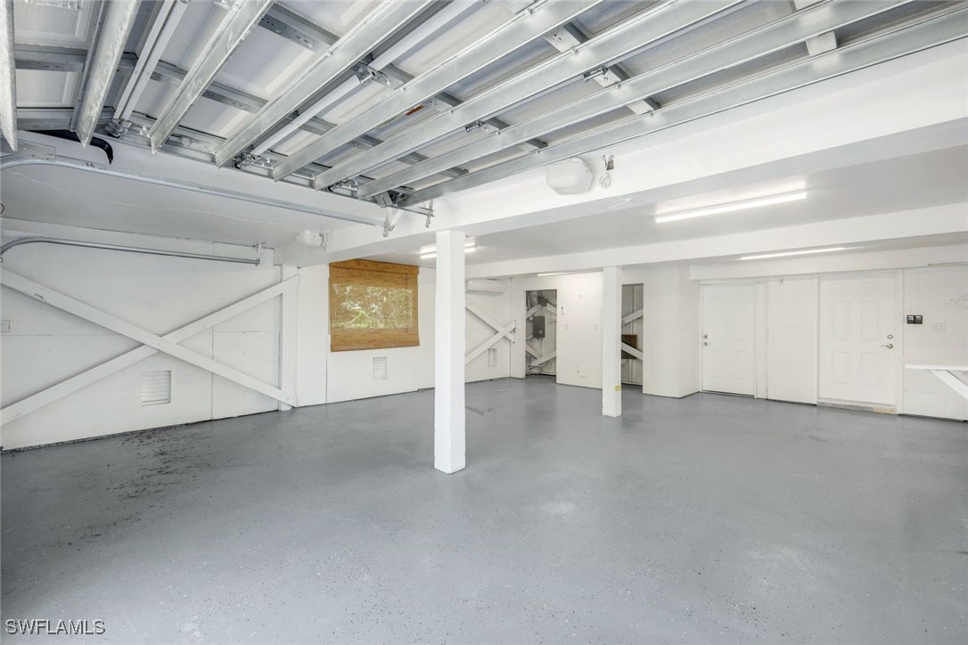 513 Lighthouse Way Sanibel, FL 33957 - Photo 36 of 44 a view of empty room