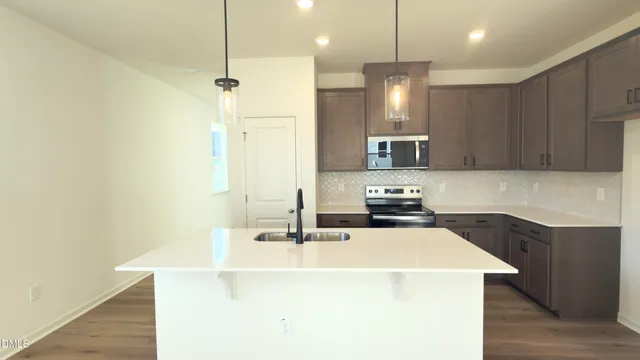 $1,950 | 3000 Chrys Street, Durham, NC 27704