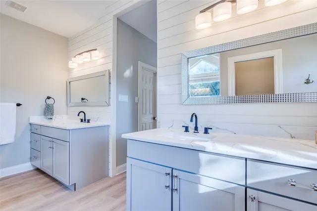 $4,500 | 106 Rupen Court, Lakeway, TX 78734