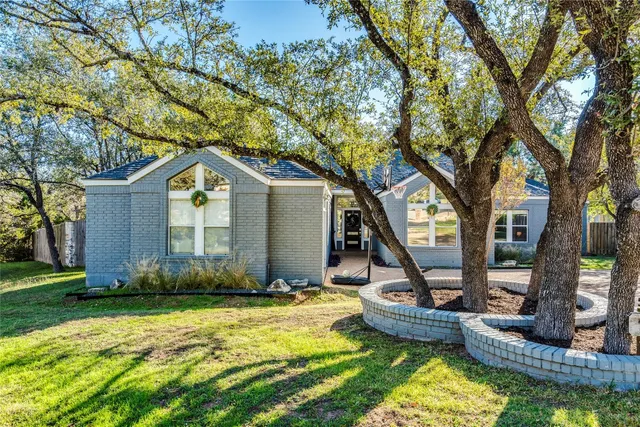 $4,500 | 106 Rupen Court, Lakeway, TX 78734